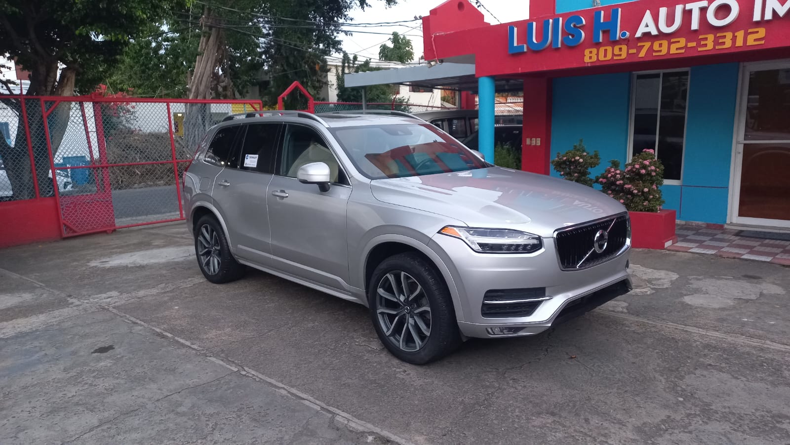 Volvo XC 90 T6 Momentum