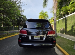 Lexus LX 570