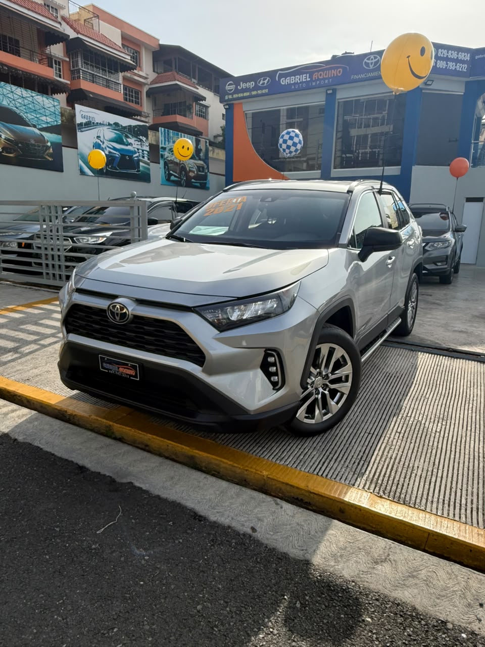 Toyota RAV4 LE