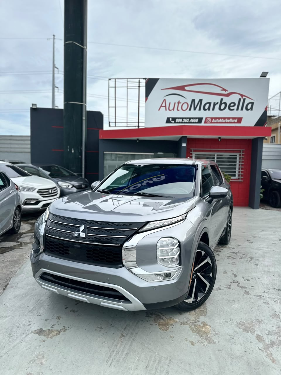 Mitsubishi Outlander SE