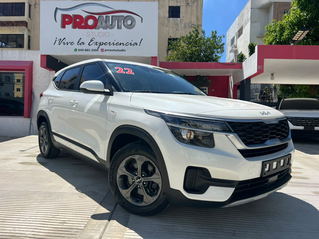 Kia Seltos EX