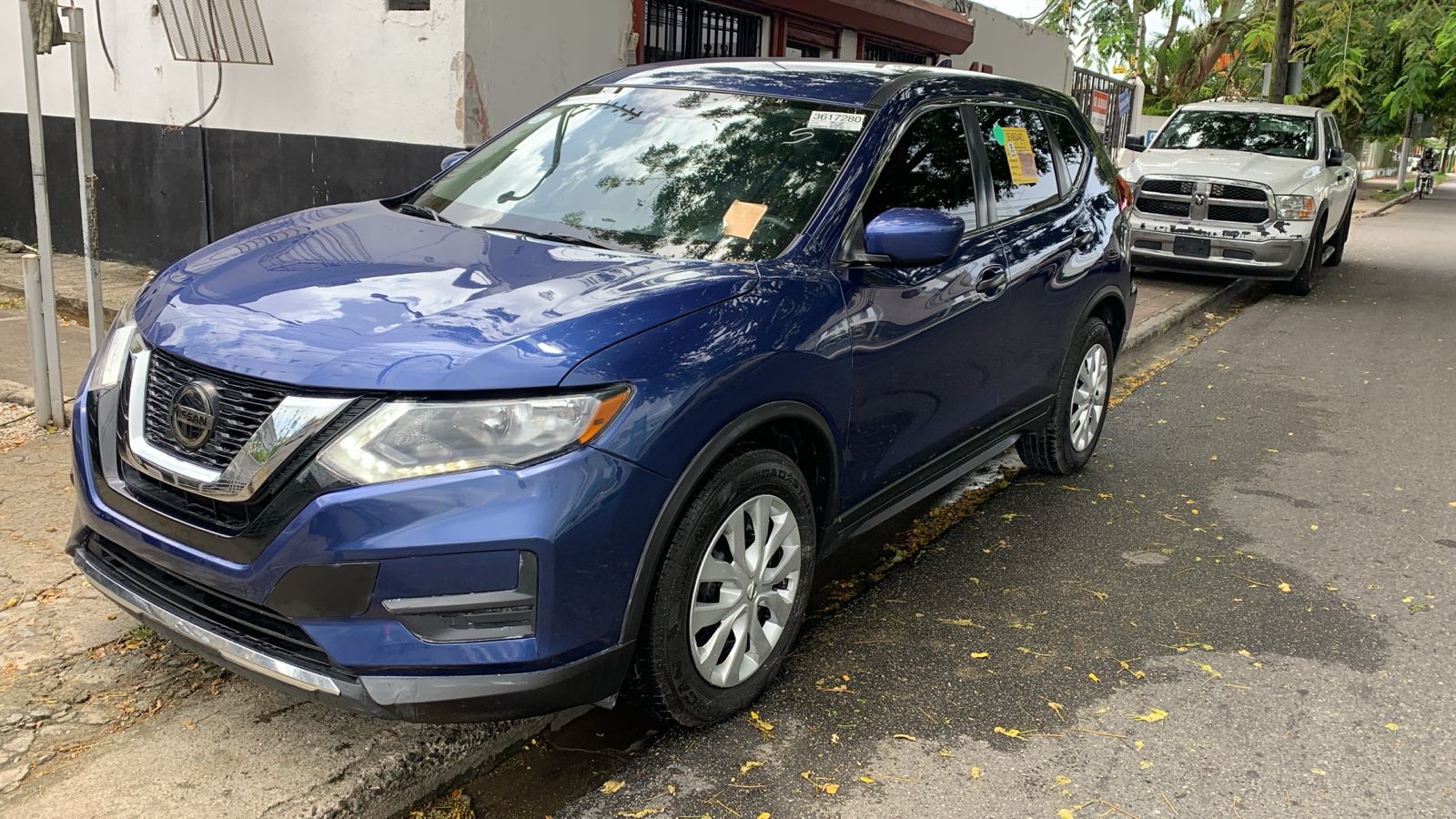 Nissan Rogue SV