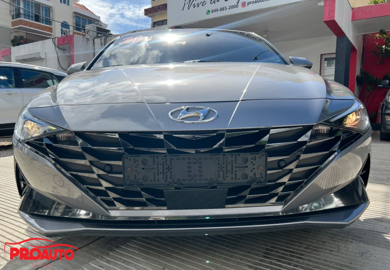 Hyundai Elantra SEL
