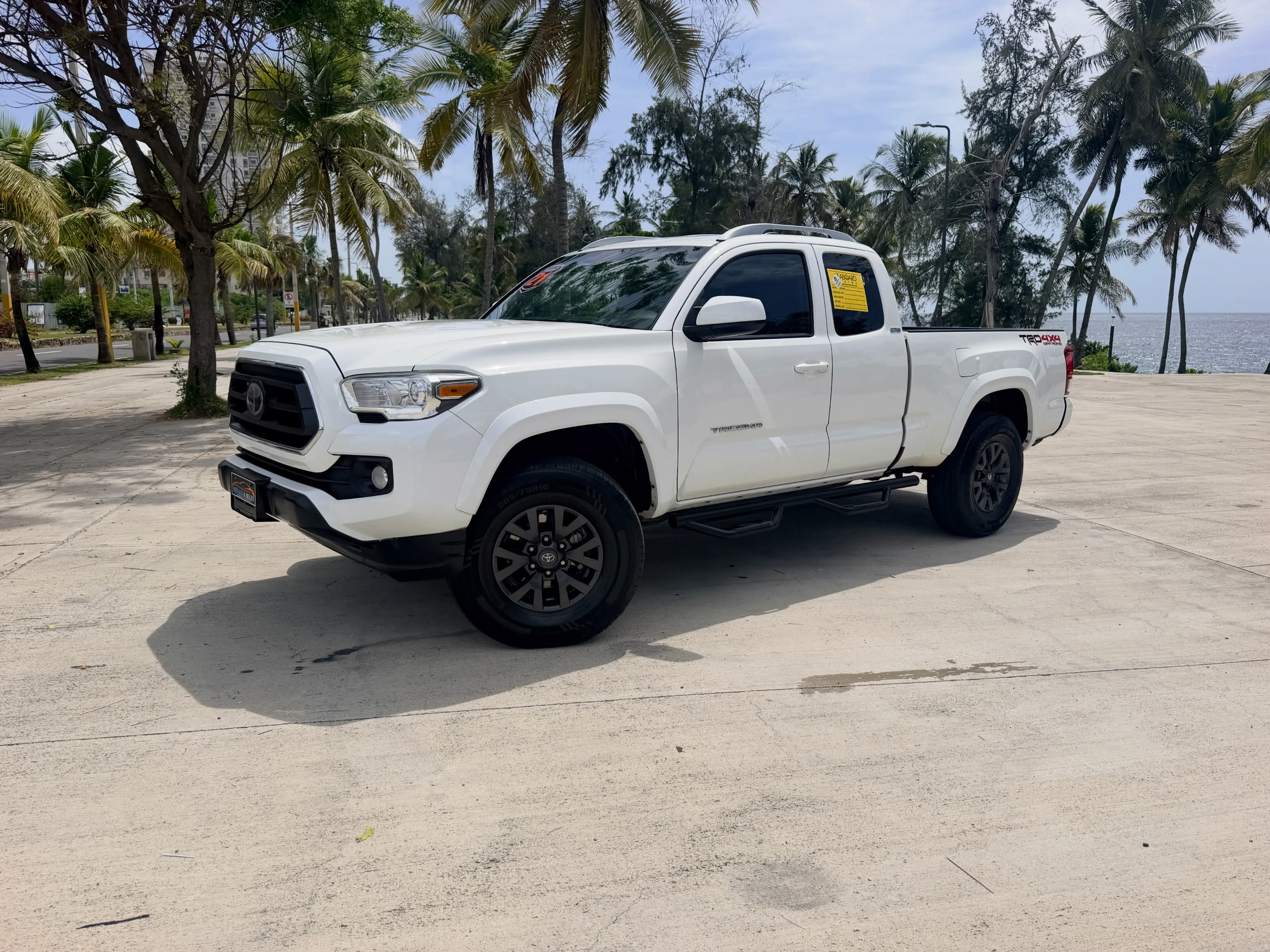 Toyota Tacoma SR5