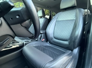 Kia Seltos EX