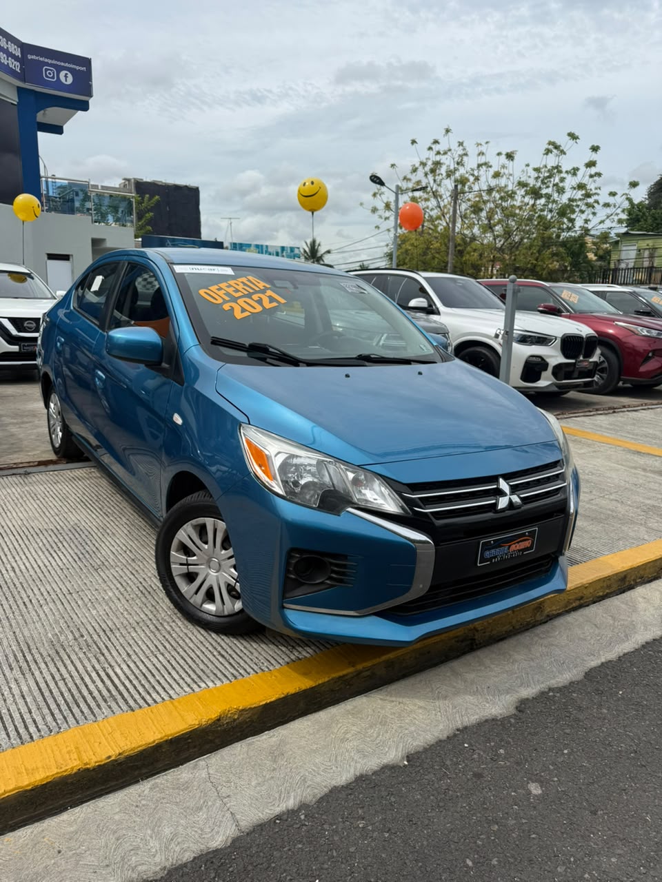 Mitsubishi Mirage Básico