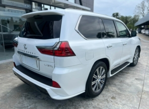 Lexus LX 570