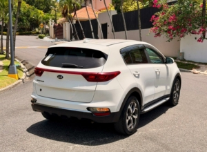 Kia Sportage LX