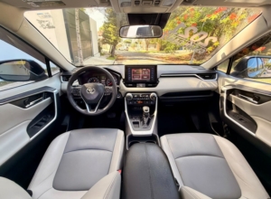 Toyota RAV4 XLE Premium