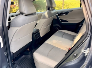 Toyota RAV4 XLE Premium