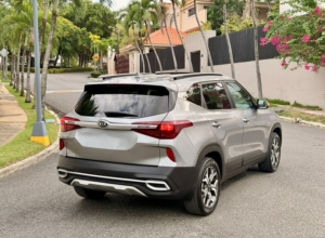 Kia Seltos EX