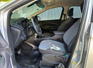 Ford Escape S
