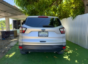 Ford Escape S