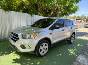 Ford Escape S